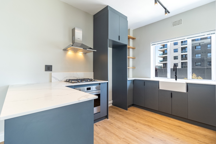 To Let 2 Bedroom Property for Rent in Sea Point Western Cape